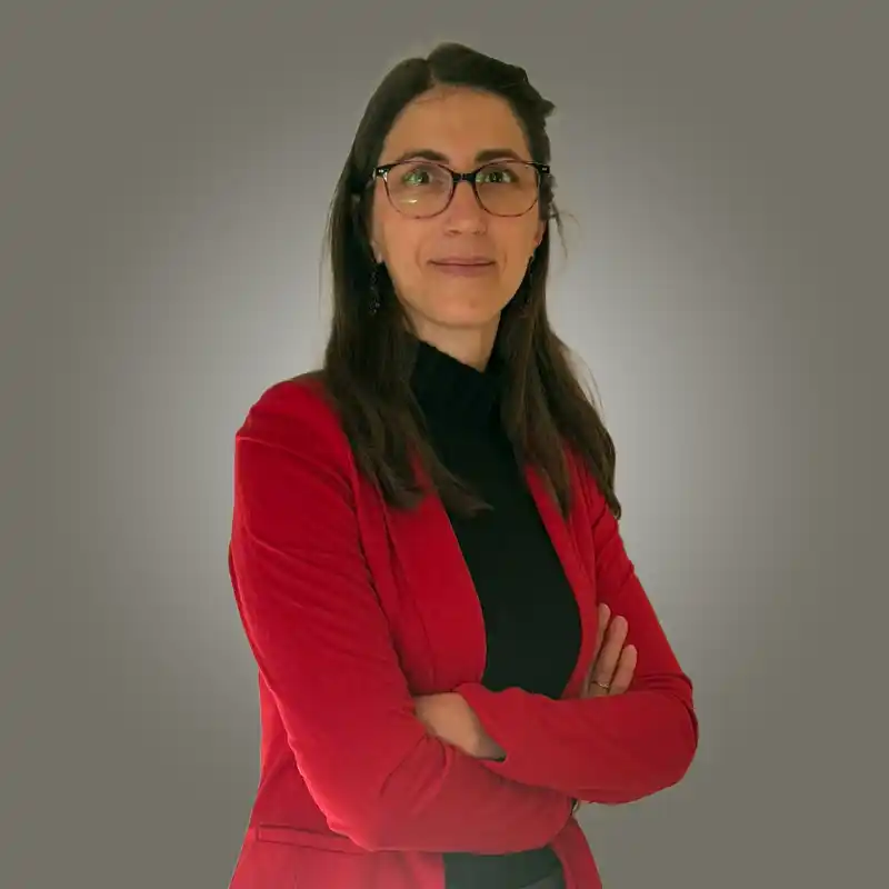 Fatima Santos - Comptable & RH - Floramat Fatima Santos - Comptable & RH - Floramat